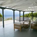 Aelia Sea View *
