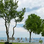 Aelia Sea View Апартаменты