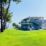 Апартаменты Aelia Sea View *