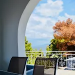 Aelia Sea View Апартаменты