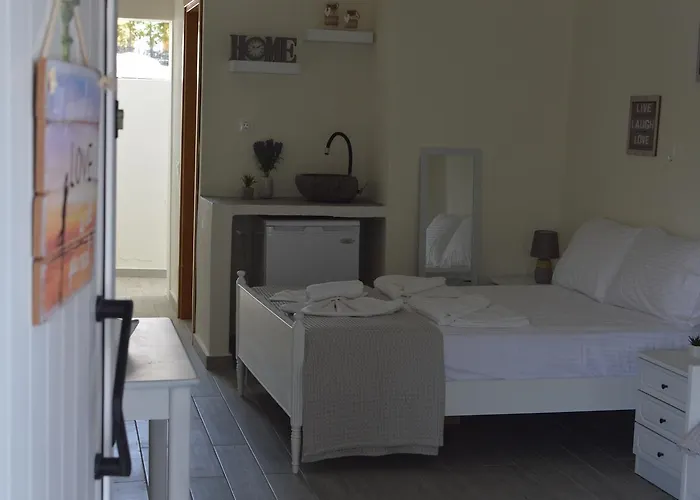 Aelia Sea View Апартаменты *