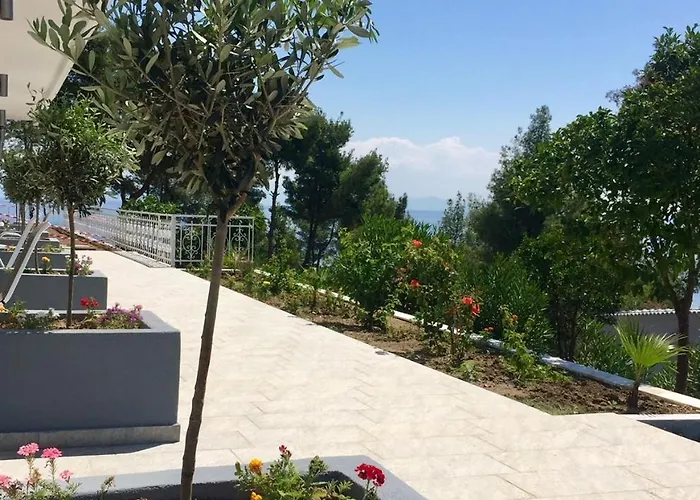 شقة Aelia Sea View أفيتوس